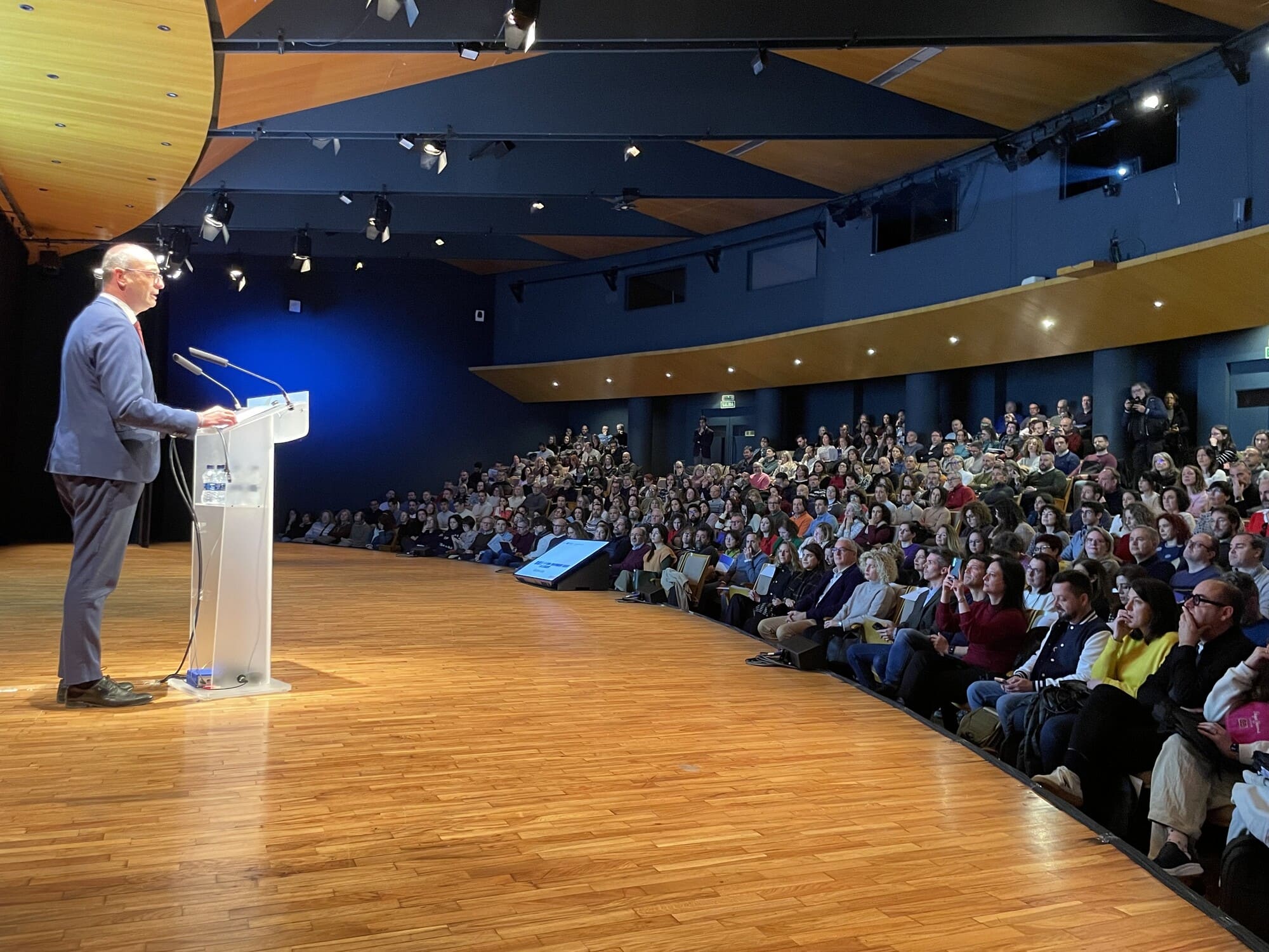 Jornada IA en el �mbito educativo